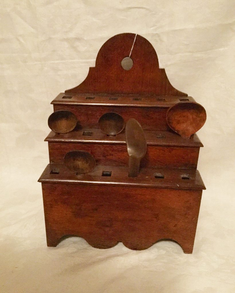 Spoon rack