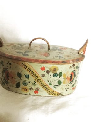 Rosemaling box