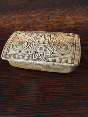Horn snuff box #1