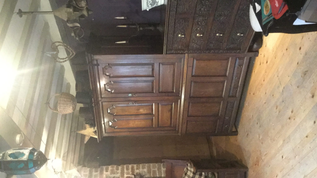 Press cupboard #1